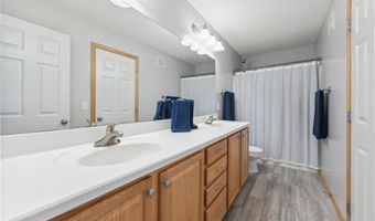 6595 Linwood Dr NE, Albertville, MN 55301
