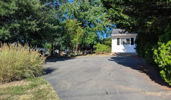 6327 WILLOWOOD Ln, Alexandria, VA 22310
