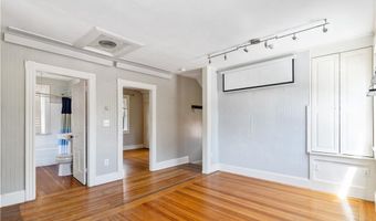 74 Maple Ave, Barrington, RI 02806