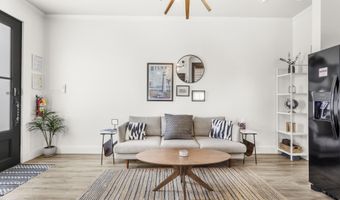 782 Water St, Biloxi, MS 39530