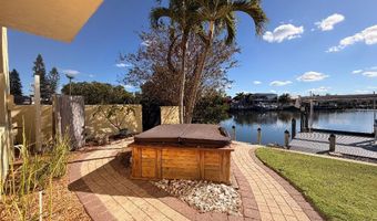 808 SYMPHONY ISLES Blvd, Apollo Beach, FL 33572