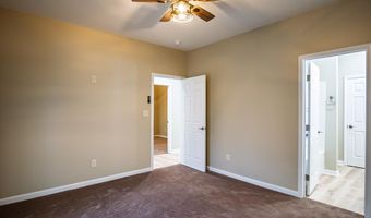 111 College St, Batesville, MS 38606
