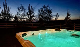 4525 Snake River Mesa Rd, Buhl, ID 83316