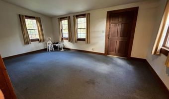 927 Carver St, Brandon, VT 05733