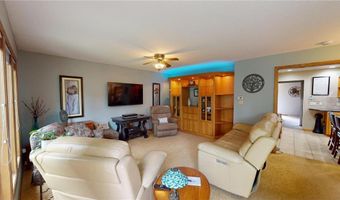 1112 Bridge Ave, Albert Lea, MN 56007