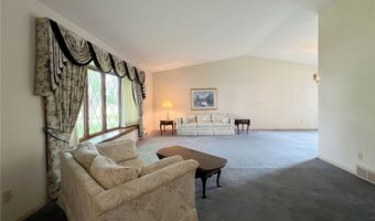 465 Kar A Bru, Amherst, OH 44001