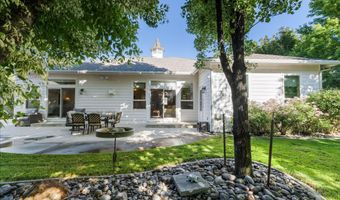 965 Springfield Dr, Gardnerville, NV 89460