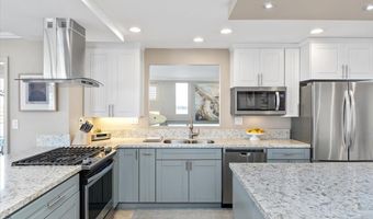 7232 Santa Barbara 318, Carlsbad, CA 92011