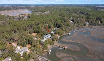 8539 Middleton Point Ln, Edisto Island, SC 29438