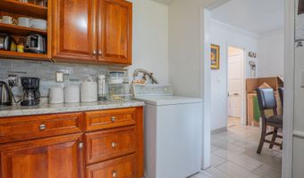 51 Park Ave 2-13, Danbury, CT 06810