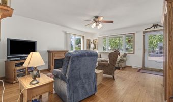 1529 15th St, Baraboo, WI 53913