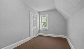 9 Gardner Ave, Cranston, RI 02910