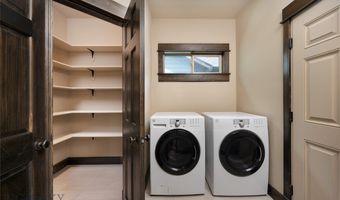 5479 Annie St, Bozeman, MT 59718
