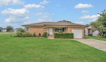 121 Pine Ave, Altus, OK 73521