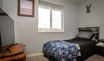 1004 Sheep Herder Ln, Big Timber, MT 59011