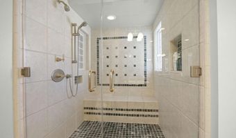 2142 Klamath Dr, Camarillo, CA 93010