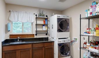10570 E FAR CRY Rd, Athol, ID 83801