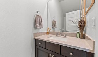 7908 Titan Dr, Antelope, CA 95843