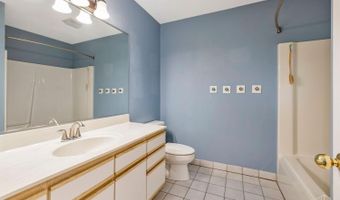 55 Cove Ct, Hamilton, OH 45013