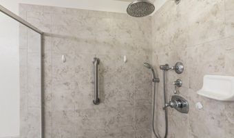 18 Upena Ln E104, Kihei, HI 96753