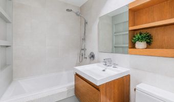 1429 5TH St NW, Washington, DC 20001