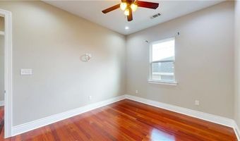 216 BEAR Dr, Arabi, LA 70032