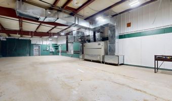 213 Washington St S, Auburn, ME 04210