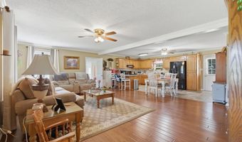 3305 Hustleville Rd, Albertville, AL 35951
