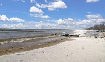 2769 Lakeshore, Applegate, MI 48401