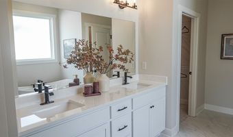 101 8th Ave NE Plan: Madison, Altoona, IA 50009