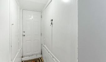 952 SHEPHERD ST NW # LOWER LEVEL, Washington, DC 20011