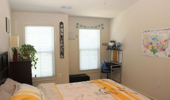 42181 CASTLE RIDGE Sq, Ashburn, VA 20148