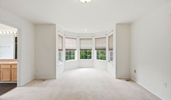 9070 Cathedral Pl, Anchorage, AK 99507