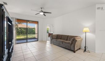 5808 HIDDEN FALLS Ln, Apollo Beach, FL 33572