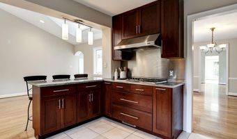 5013 BROOKDALE Rd, Bethesda, MD 20816