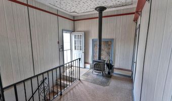 224 Tiller Ave, Beachwood, NJ 08722