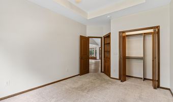 1965 W Cardinal Ln, Aurora, MO 65605