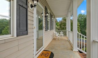 404 Shallowford Dr, Boiling Springs, SC 29316