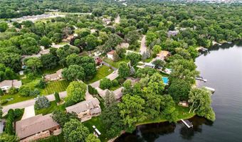 451 Reflection Rd, Apple Valley, MN 55124