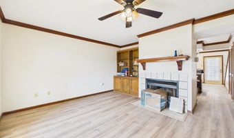 160 Ocean Dr #6B, Baton Rouge, LA 70806