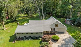 22 Burgess Rd, Foster, RI 02825