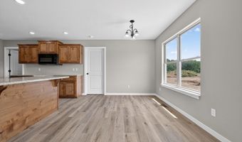 420 Beavertail Rd, Ash Grove, MO 65604