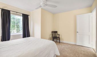 7110 COVENTRY Rd, Alexandria, VA 22306