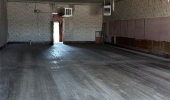 311 Audubon St, Adair, IA 50002