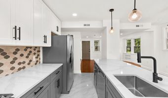 208 BURKE Ave, Baltimore, MD 21286