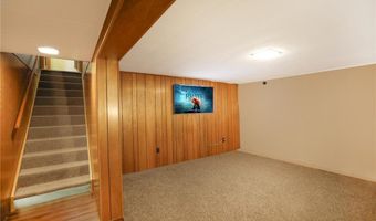 1821 4th Ave NE, Austin, MN 55912