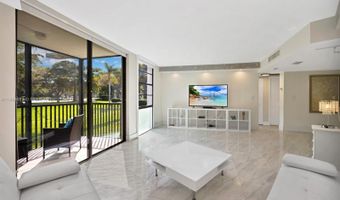 3101 N Country Club Dr 105, Aventura, FL 33180