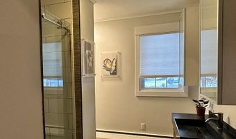 410 Mount Hope Ave, Bangor, ME 04401