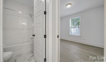 1016 Rockway Dr, Charlotte, NC 28205