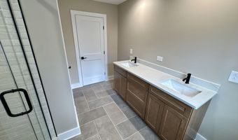 101 Lindbergh Cir, Albrightsville, PA 18210